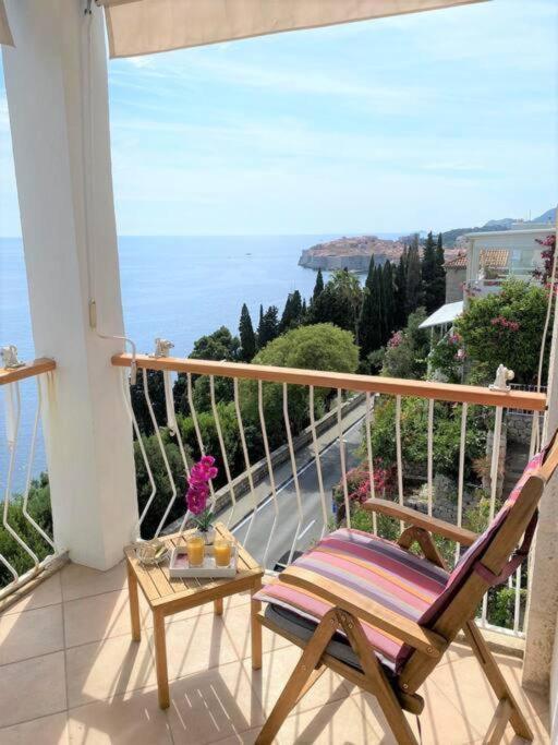 Sarah-sea View In Center Apartman *